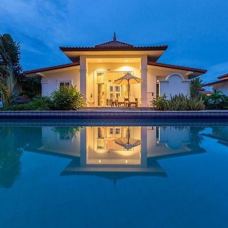 Villa Bougainvillea HHQ Exterior foto